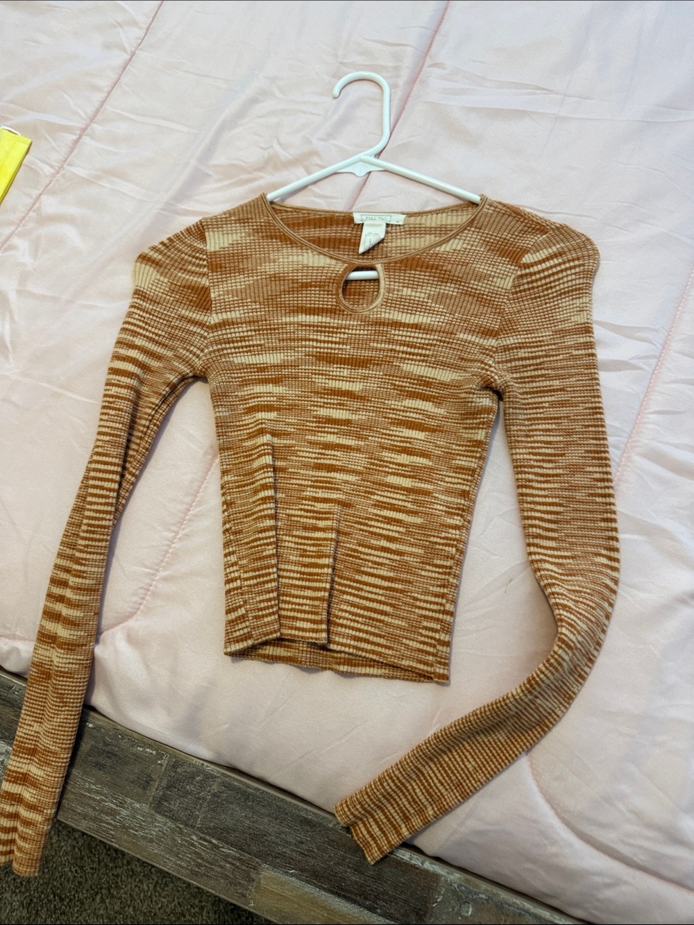 Brown Marled Keyhole Ribbed Long Sleeve Top